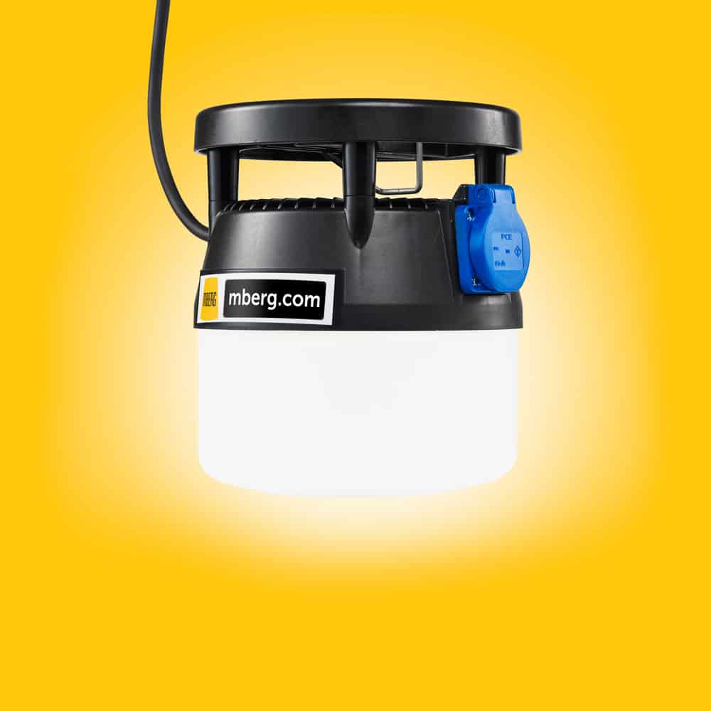 Uusi_matala_Mberg_230V_musta_musta